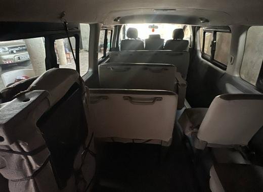 MINI BUS BZ 0188 RB (location au sud du Bénin)
