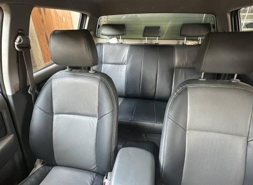 PICK-UP BY 7449 RB HILLUX (location au nord du Bénin)